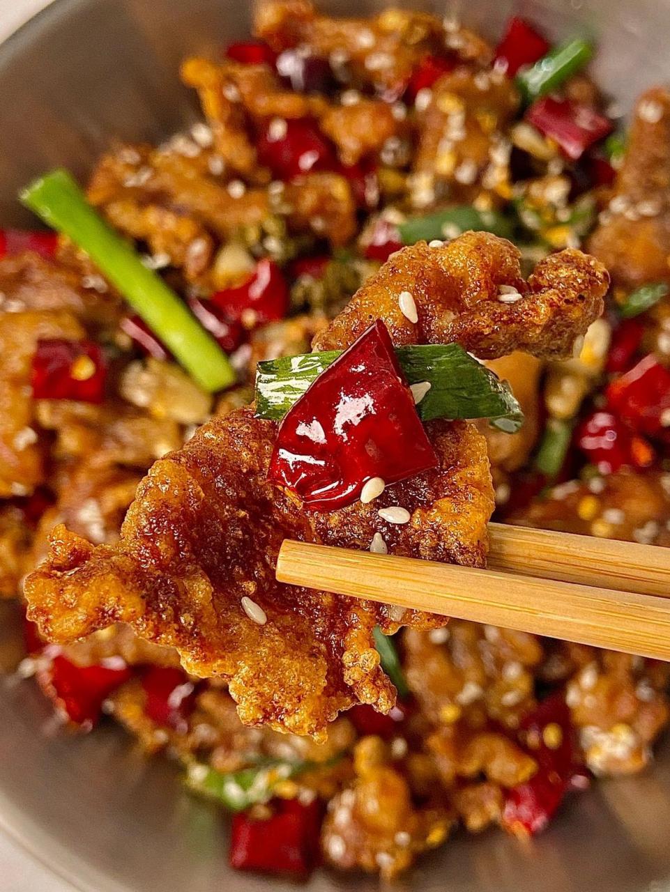 家人们[照相机]这样做真的香[照相机]|||[亲吻]椒麻酥香的麻辣小酥肉