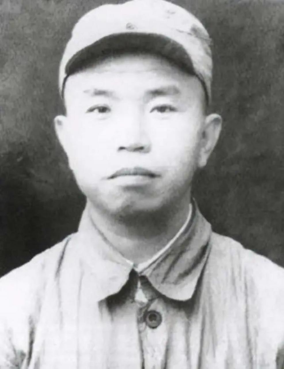 王树声大将1905年出生于湖北麻城,1926年入党,红军时期担任过红四