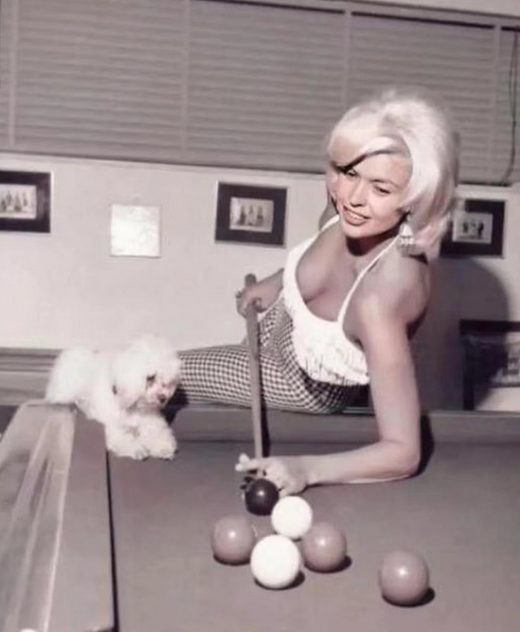 红颜薄命"小梦露",沙漏型身材非常完美,因为车祸年仅34岁