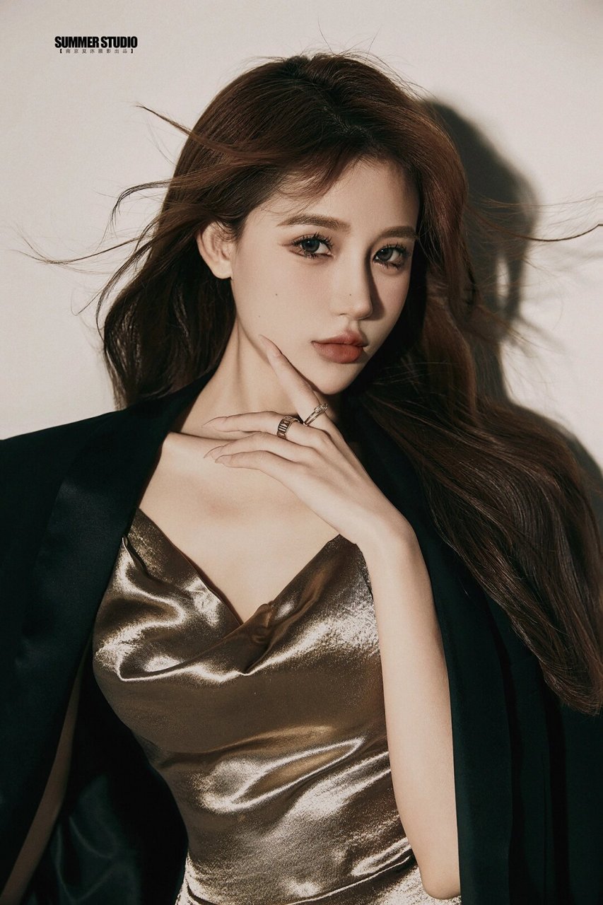 腿比命长 冷艳御姐"叛逆人间腿精0794  "萌只是外表,性感才是王道