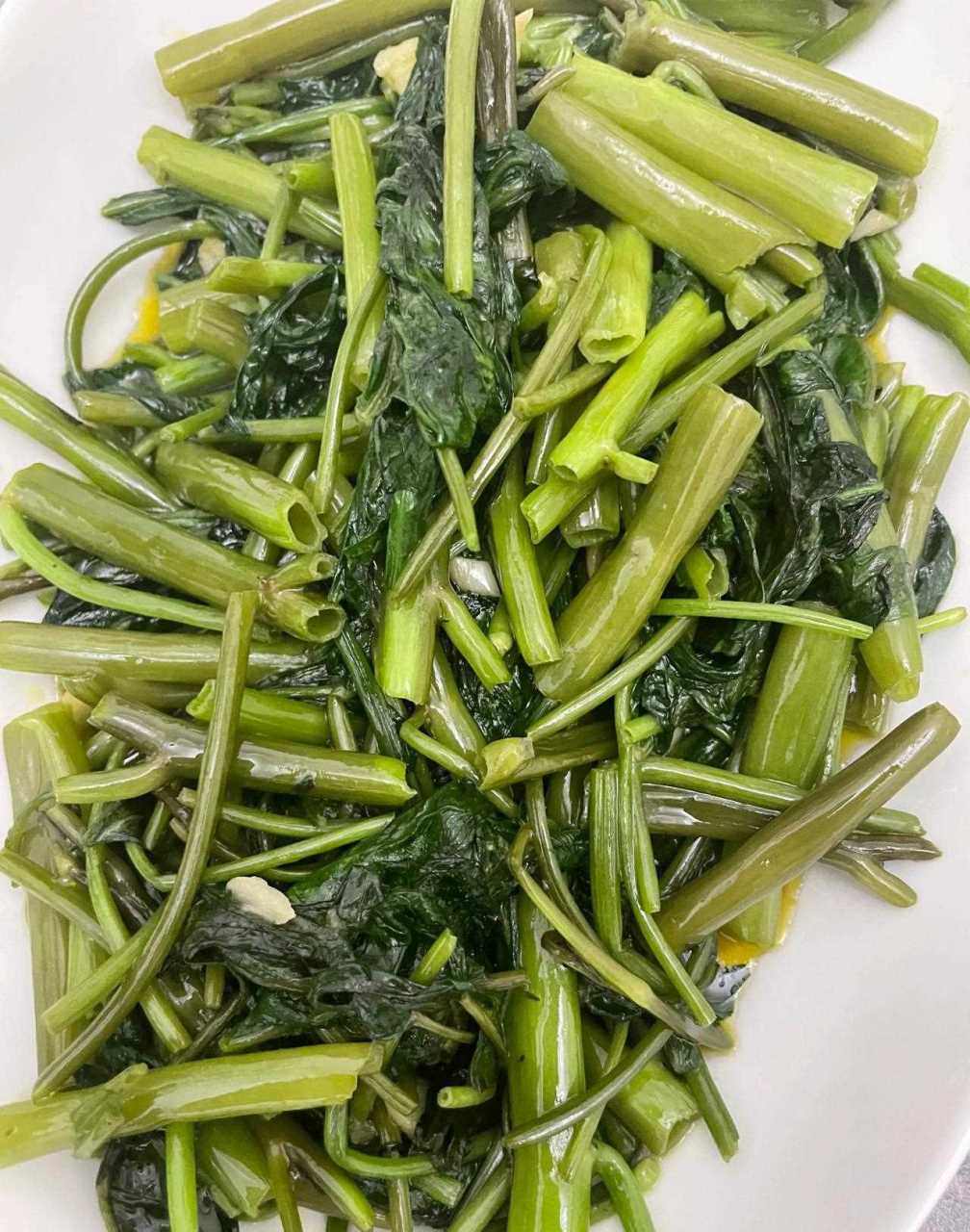 青菜鸽子汤图片