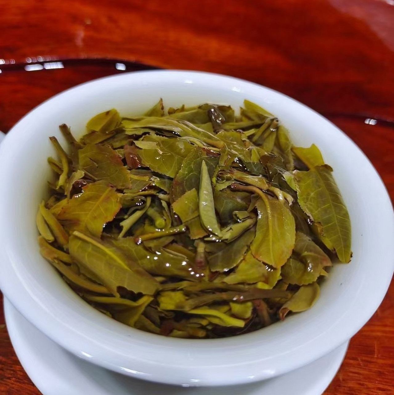如果你在找新茶,口粮茶,一定要关注下这2款: 2021年冰岛糯伍深山茶王