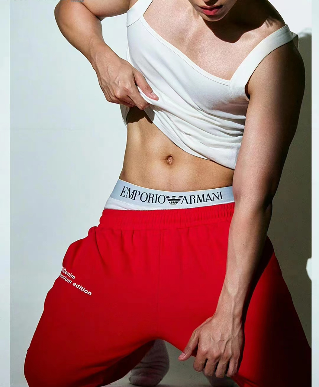 都是可爱阳光帅气的腹肌男和肌肉男模小哥哥哦#腹肌男孩