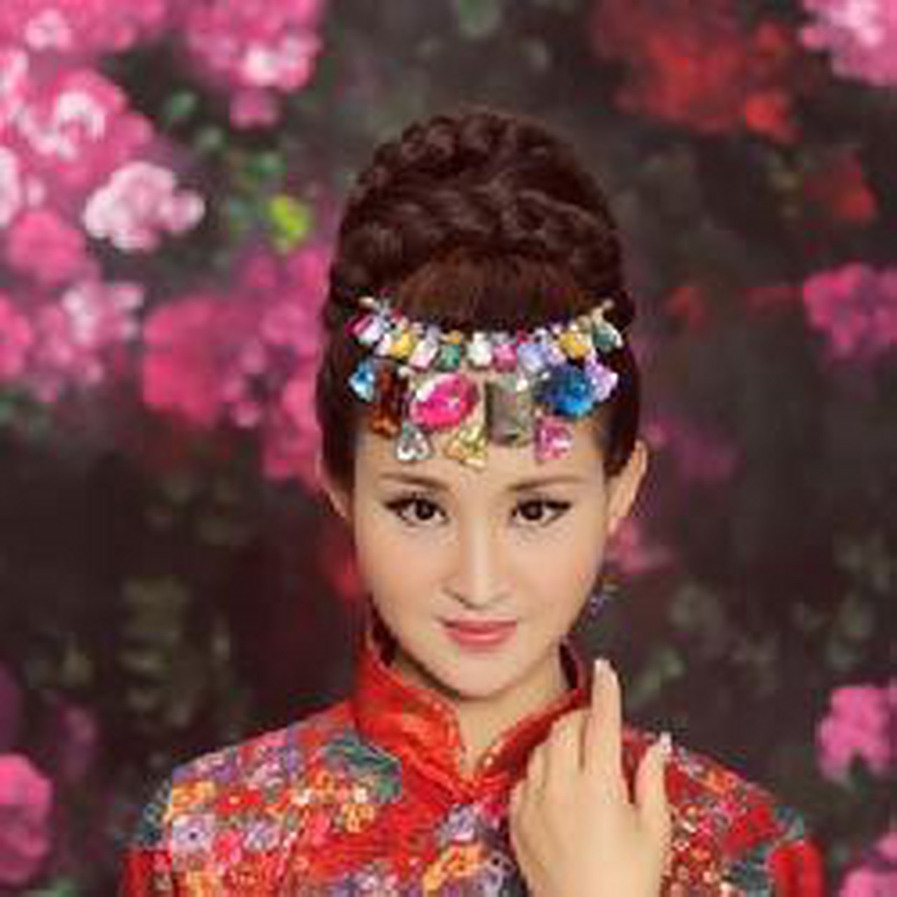 歌星纳兰珠儿,花桥流水女歌手诈骗巨额钱财一案警方已立案侦查.