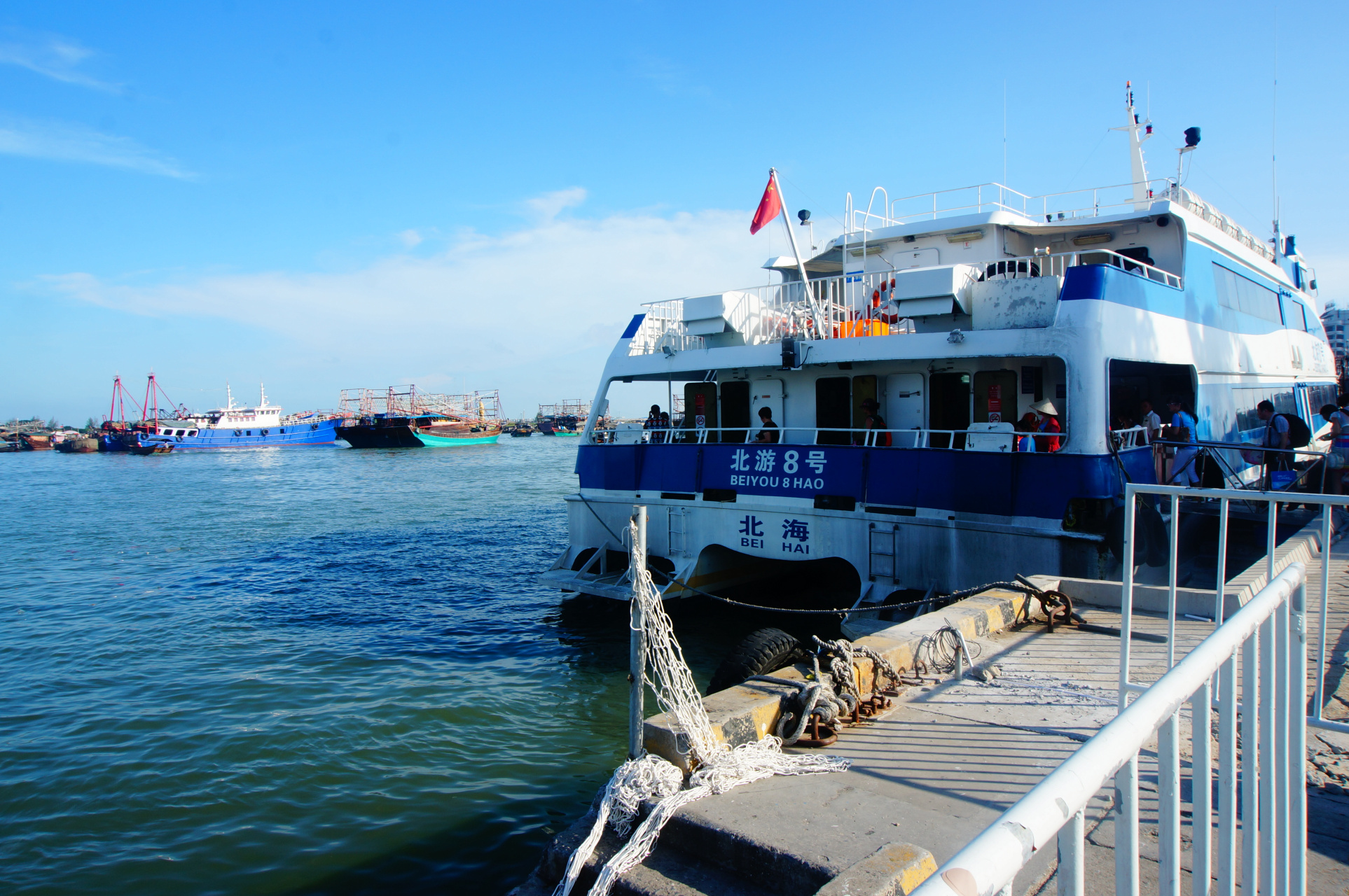 北海的国际码头其实还有去越南的船.