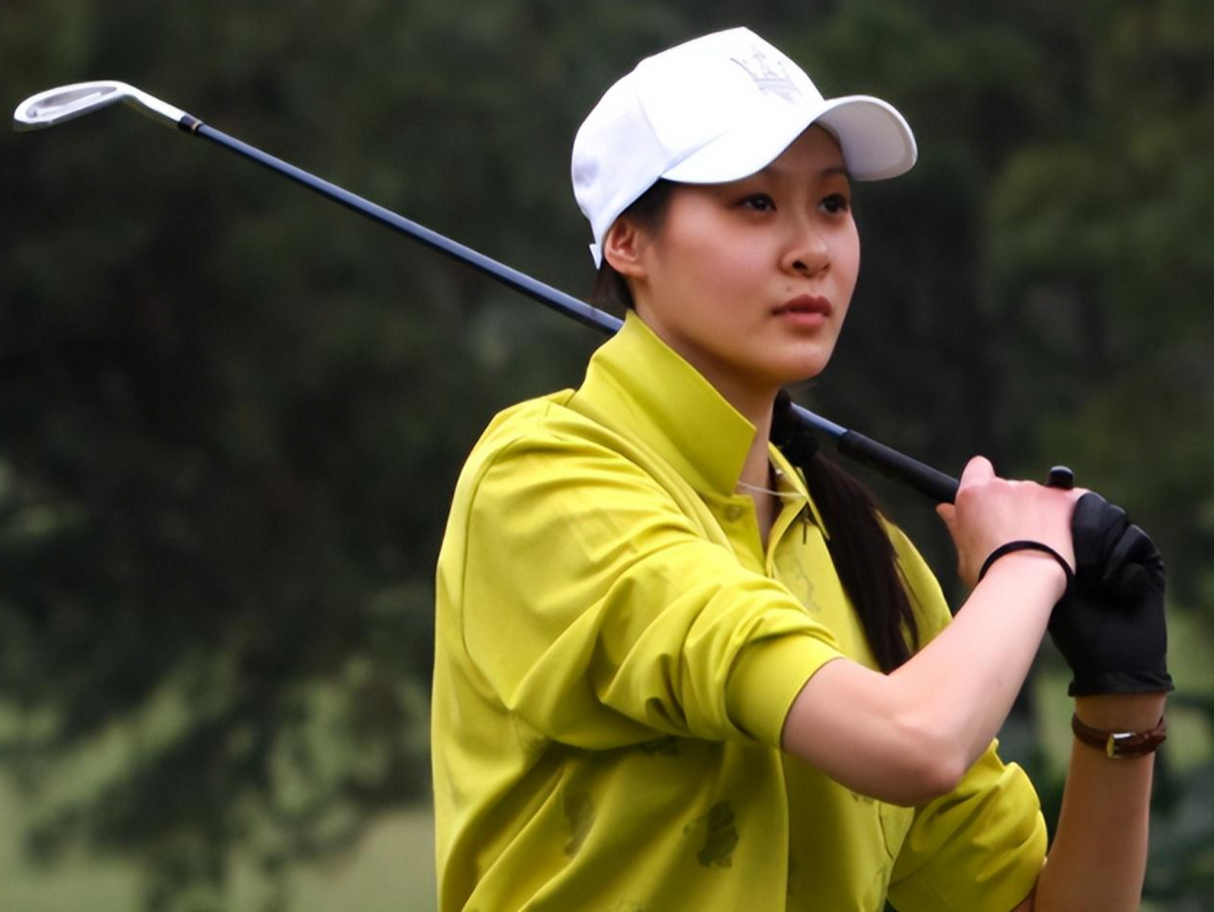 2009年已经27岁的赵蕊蕊宣布退役,曾经力压群雄,拿到最佳扣球手的她