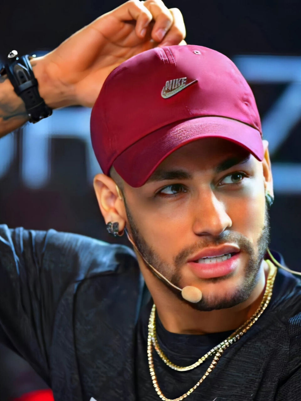 足球小说 内马尔  卢卡宝宝好可爱阿!