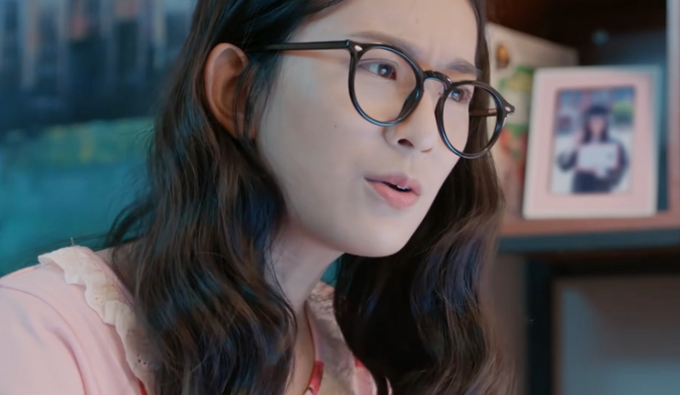 网剧超时空恋人# 《超时空恋人》是由朱丽岚主演,王亚导演的电视剧