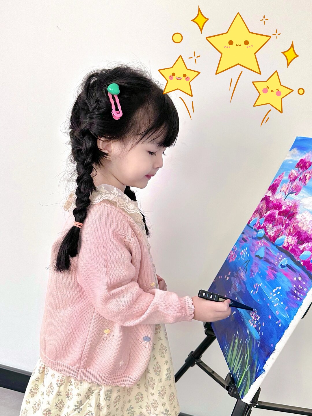 小女孩的穿搭总是能够给人带来无尽的惊喜和感动萌娃的出现