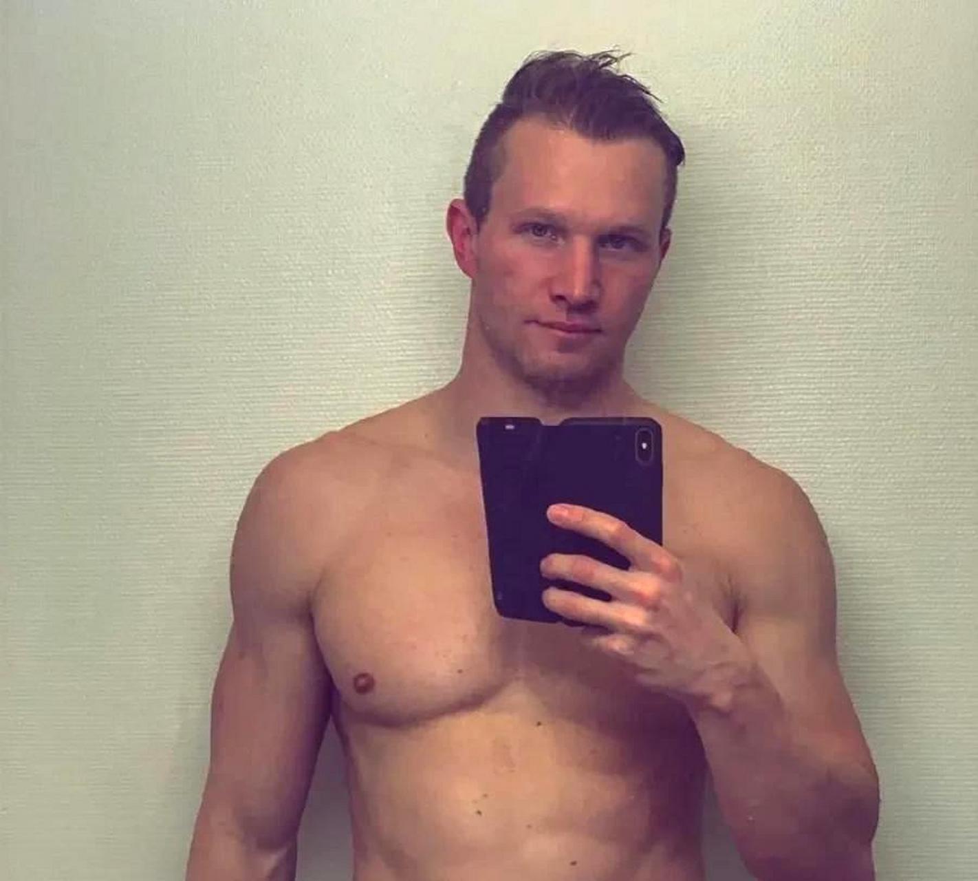 德国职业游泳运动员erik steinhagen从2018年开始进行内容创作.