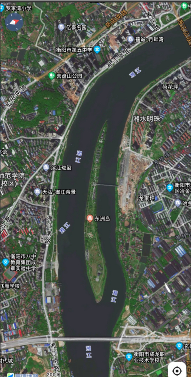 整个形状和位置都和长沙的橘子洲异曲同工,而且衡阳东洲岛上面还有