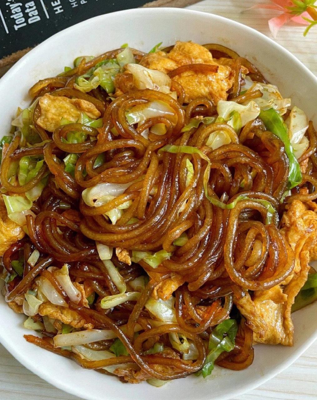 家常菜分享 包菜粉条炒鸡蛋  #奇趣美食嘉年华