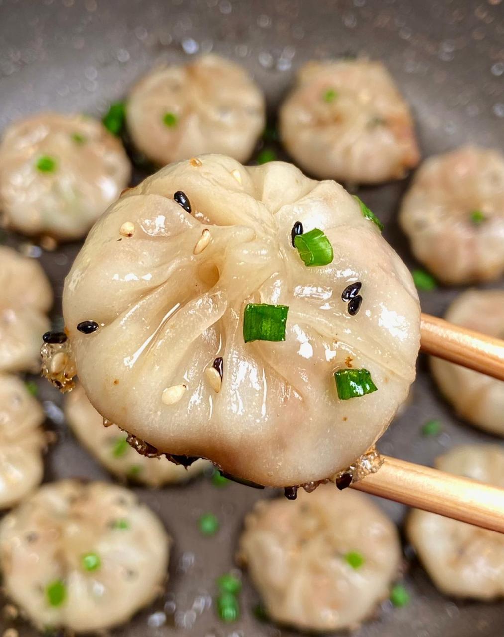 今曰分享这道酥脆的拇指生煎包!