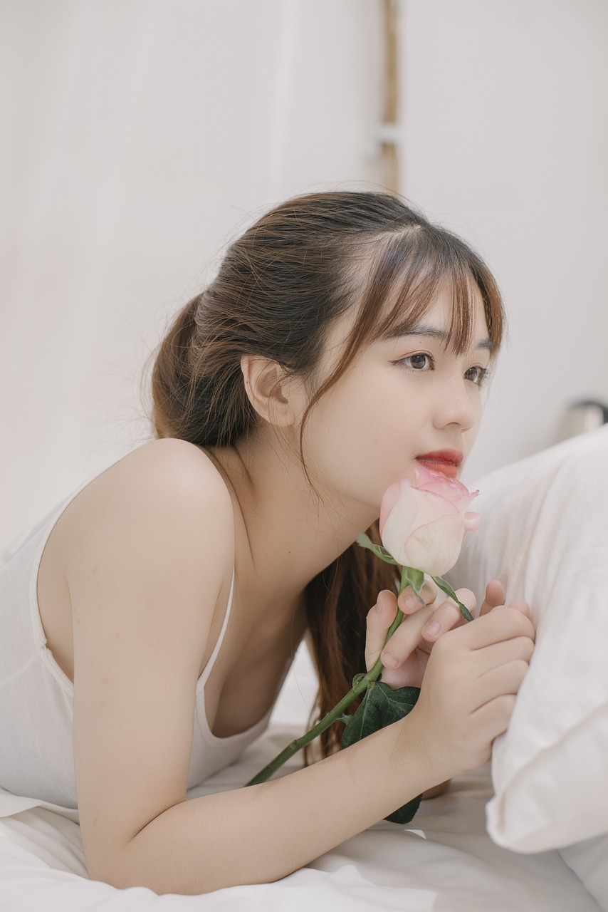 清纯少女居家私房摄影