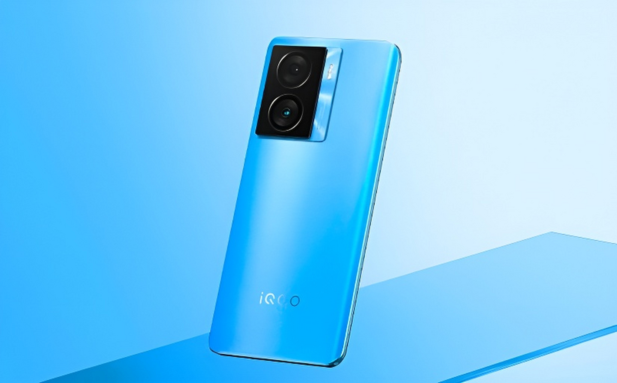 iqoo 即将推出其新的"高性能次旗舰平台lcd新机",iqoo z8和iqoo z8x.