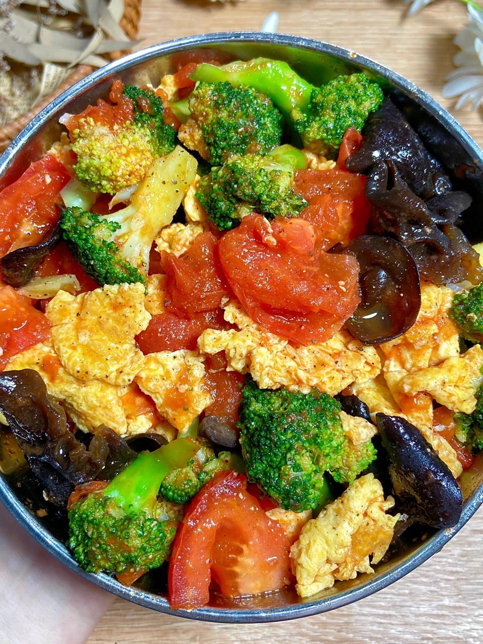 番茄西兰花炒鸡蛋! 减脂的姐妹们一定要试试这道控盐减脂餐!