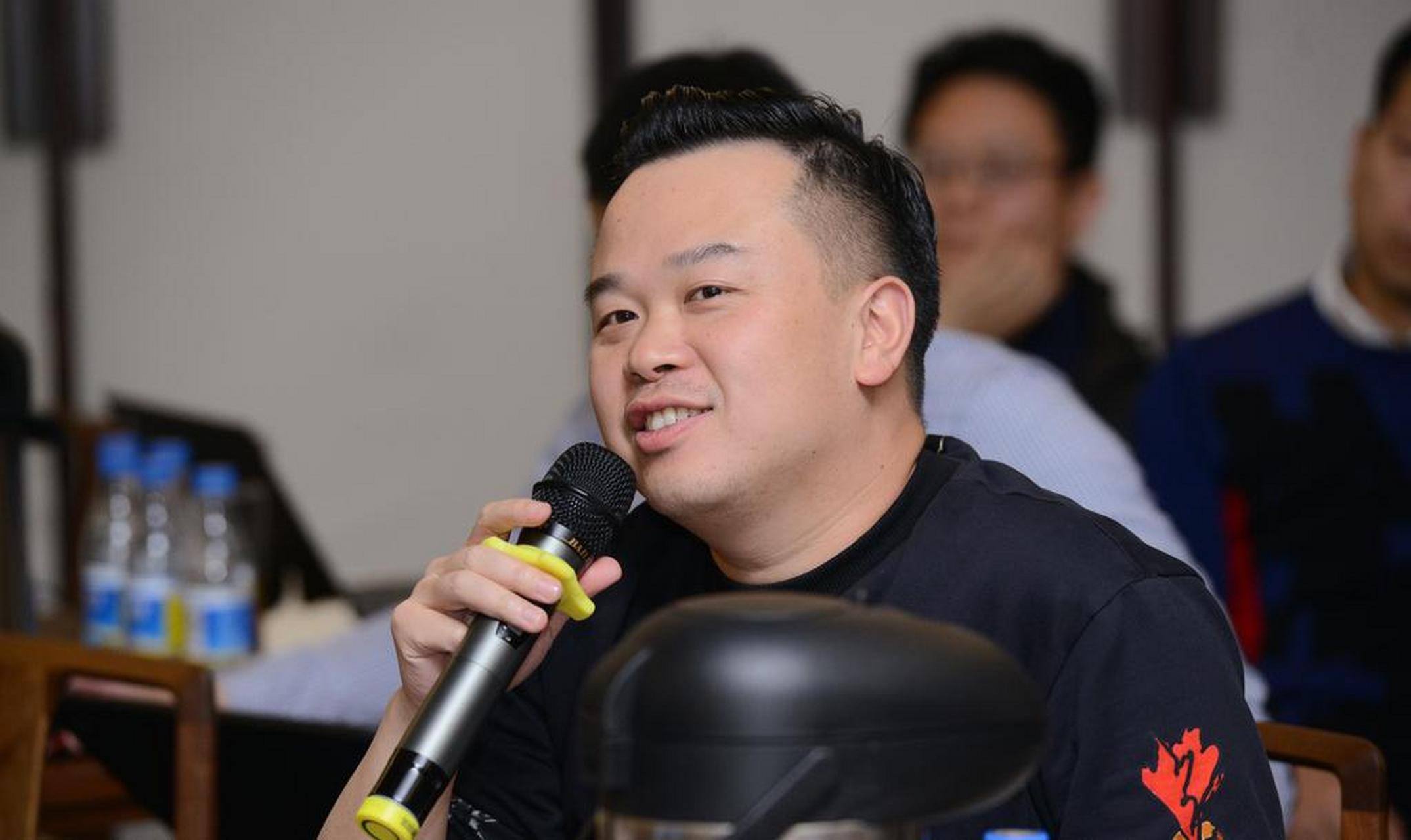 想用减薪逼下属主动辞职,这样的老板要掂量下了:三体宇宙ceo许垚,从