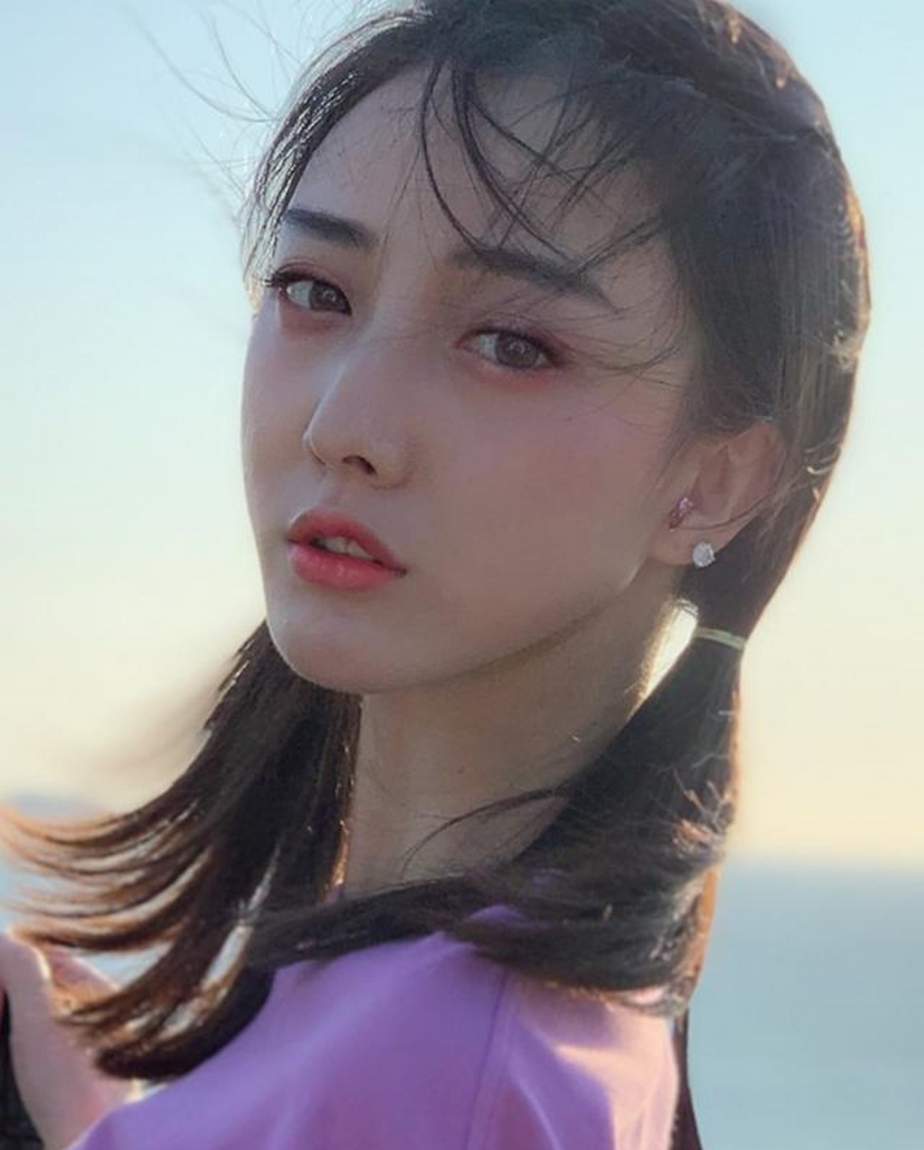 张艺宣美图,似水流年情不易!