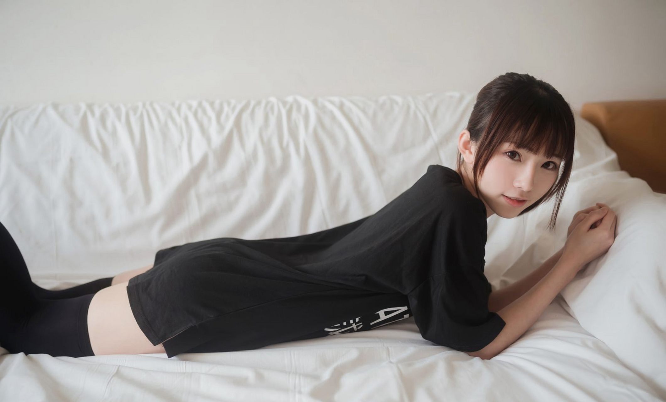 jk制服美女黑色过膝袜高清私拍