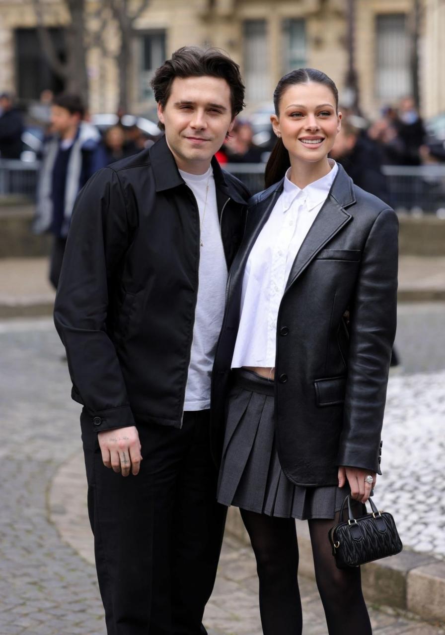 布鲁克林贝克汉姆(brooklynbeckham)和妻子妮可拉佩兹(nicolapeltz)