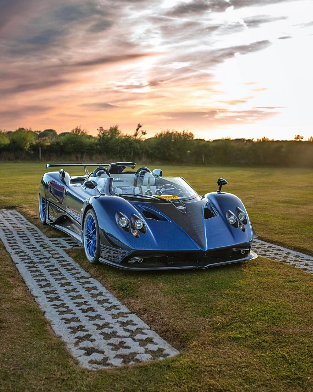 pagani zonda hp barchetta 1 di 3#帕加尼zonda##豪车超跑##car时尚