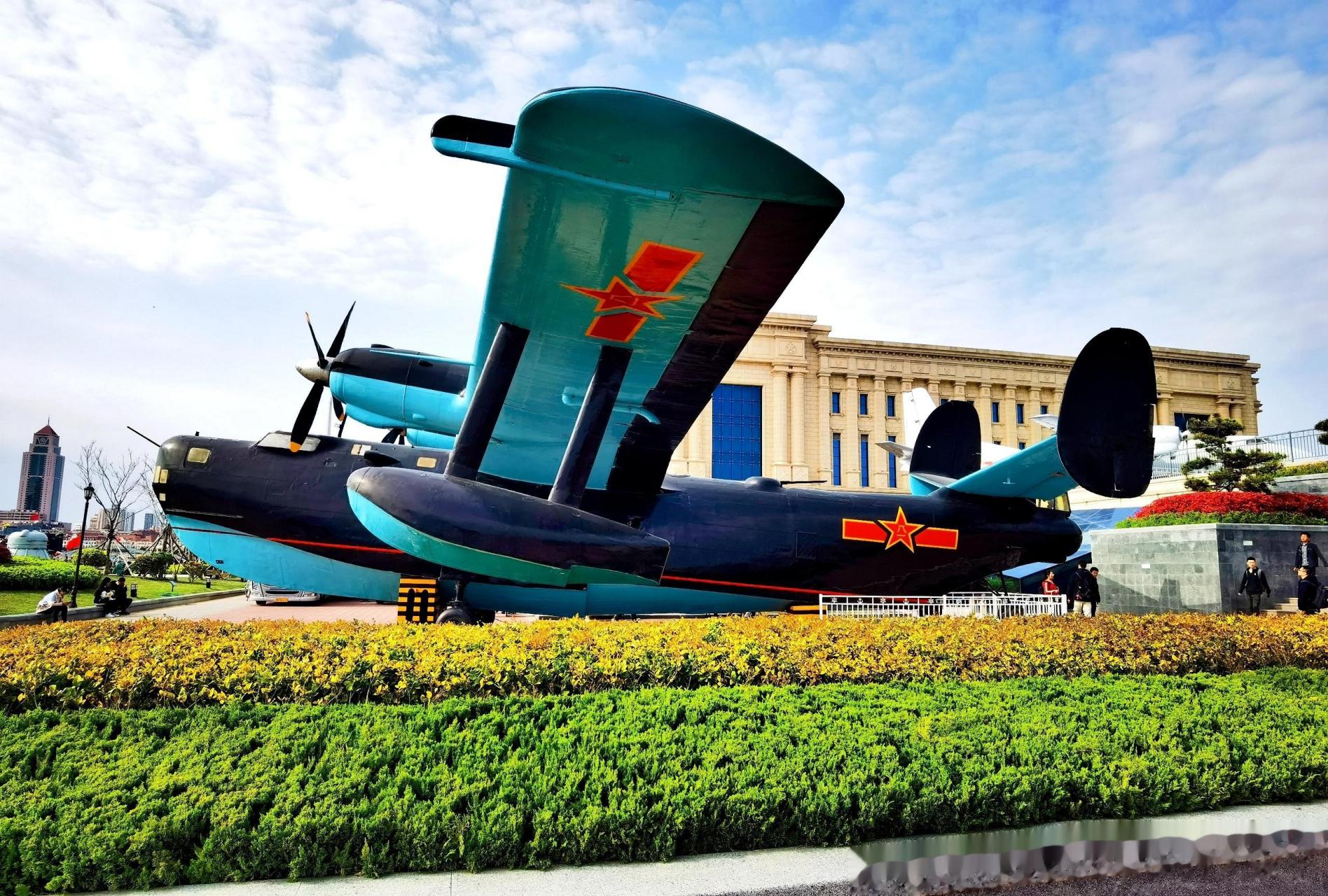 中国海军博物馆馆藏:青-6型水上飞机9232号伊尔-14型飞机中国海军奋进