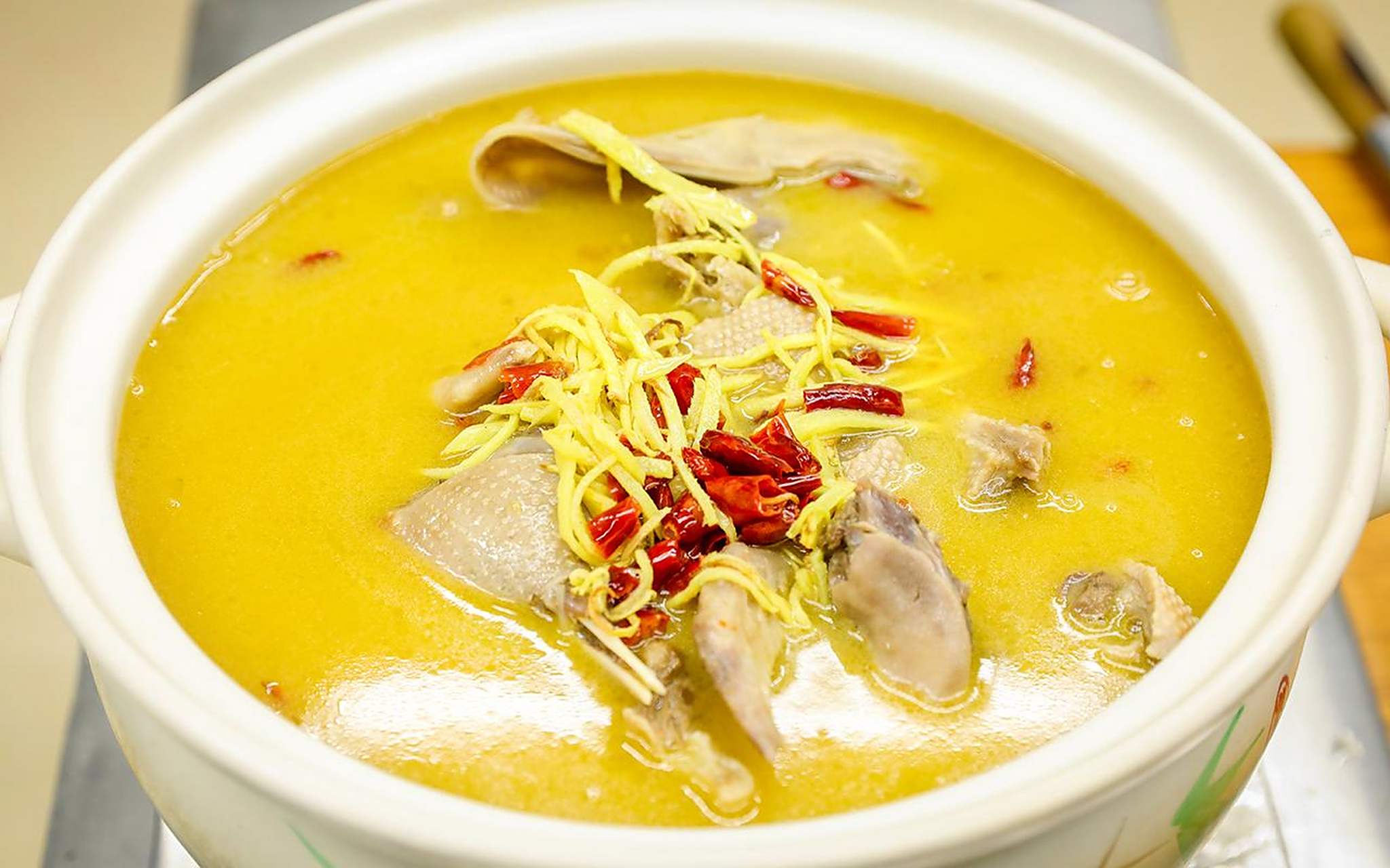 动态创作月#俗话说:"喝鹅汤,吃鹅肉,一年四季不咳嗽",因为鹅肉有养胃