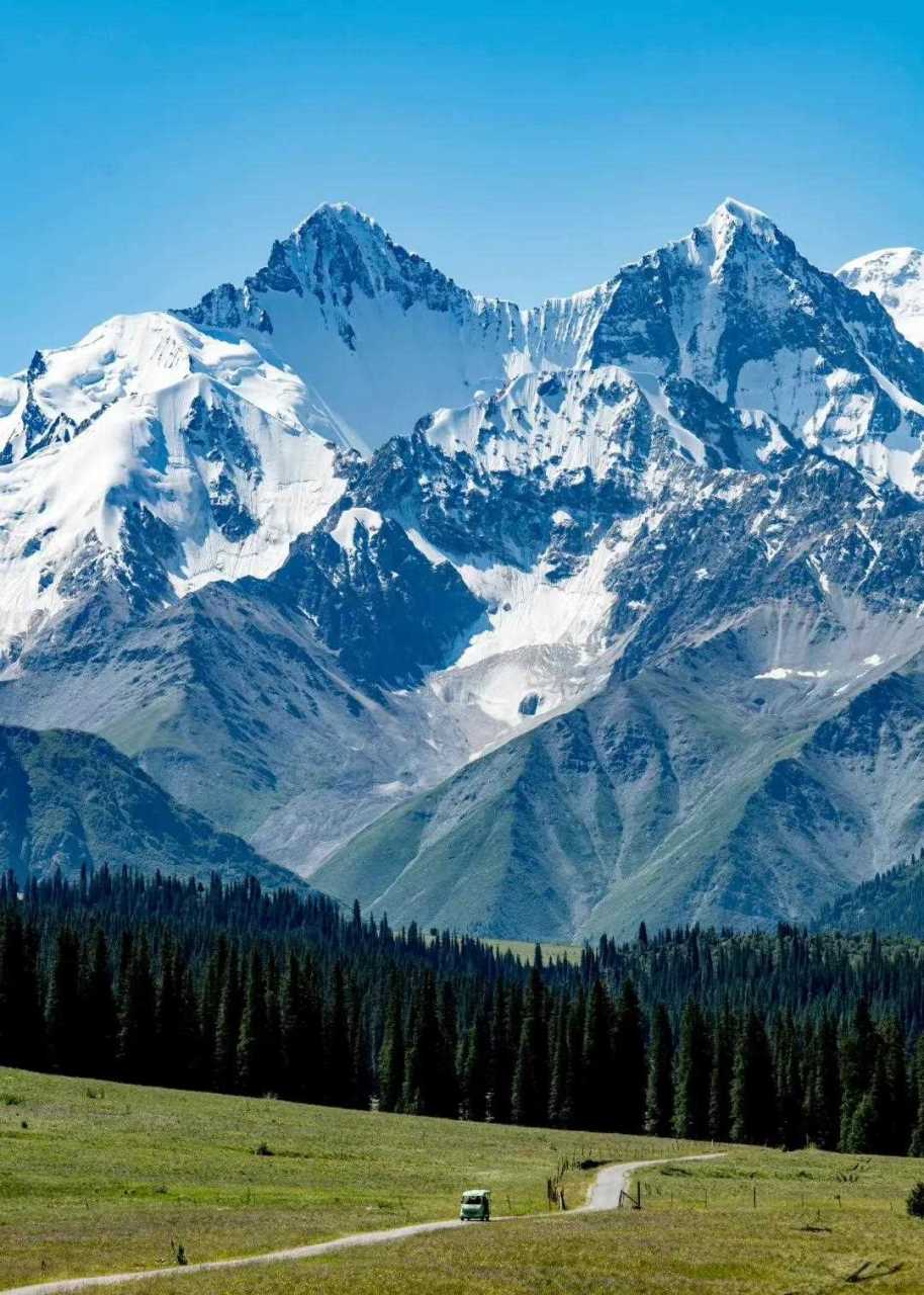 美景分享[汗]  木扎尔特冰川[鲜花] [m"icdrop] [发怒]