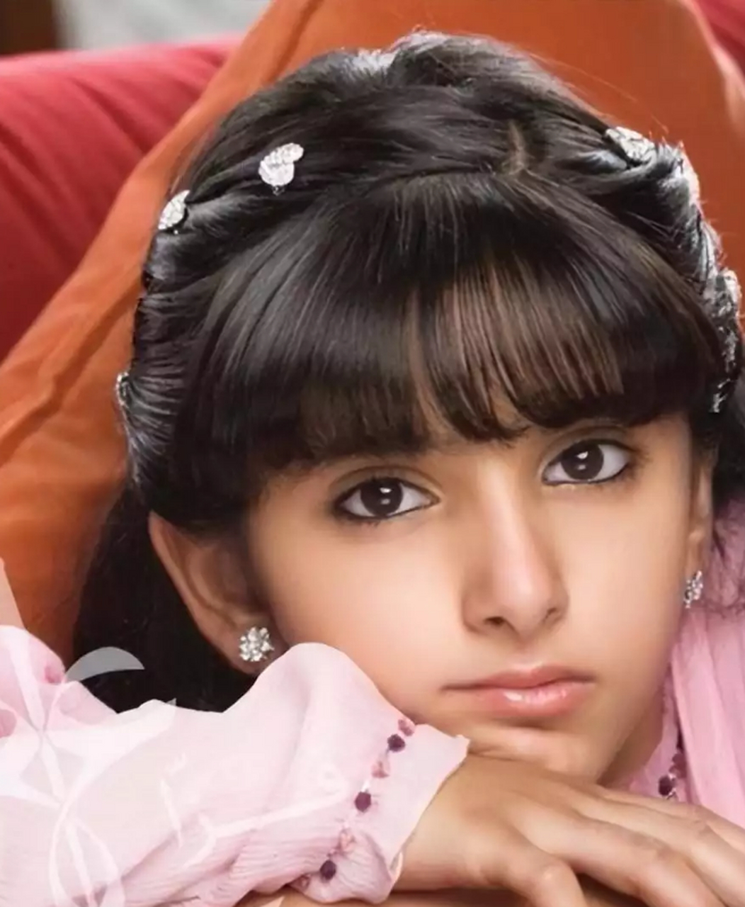 迪拜公主萨拉玛:美貌出众受国王宠爱,却被强行联姻沦为生育工具