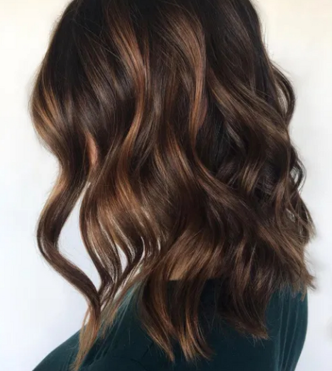 w北京美发学校哪家好,来北京沙宣美发学校,口碑好,排名第一,专业技术