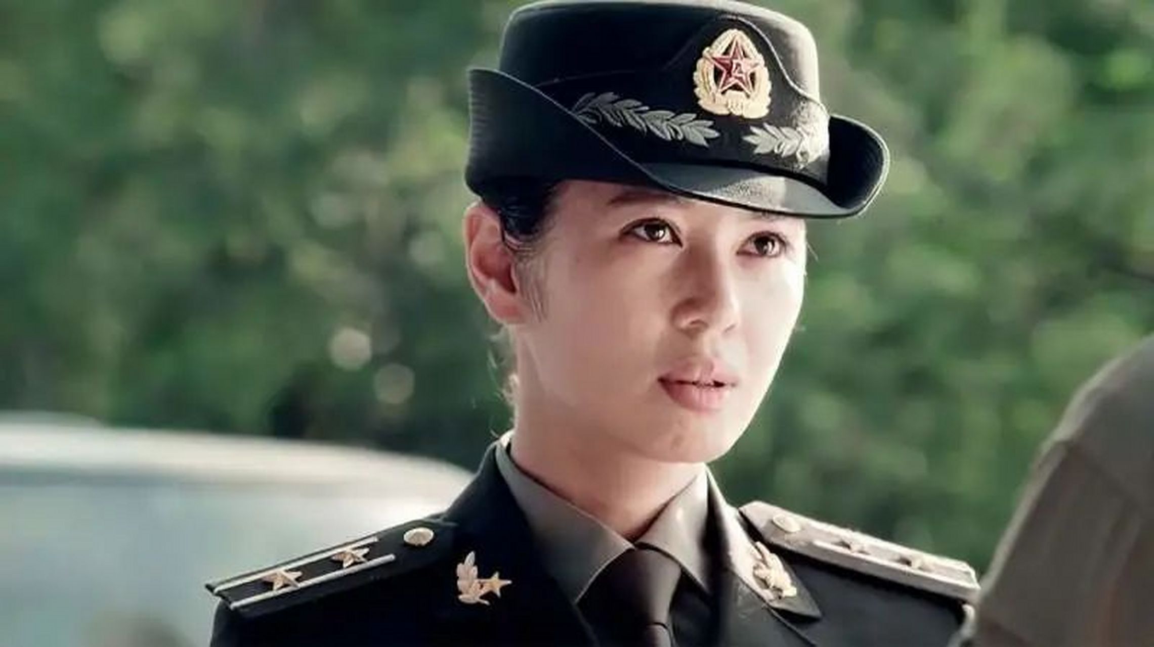 演女兵的女明星图片