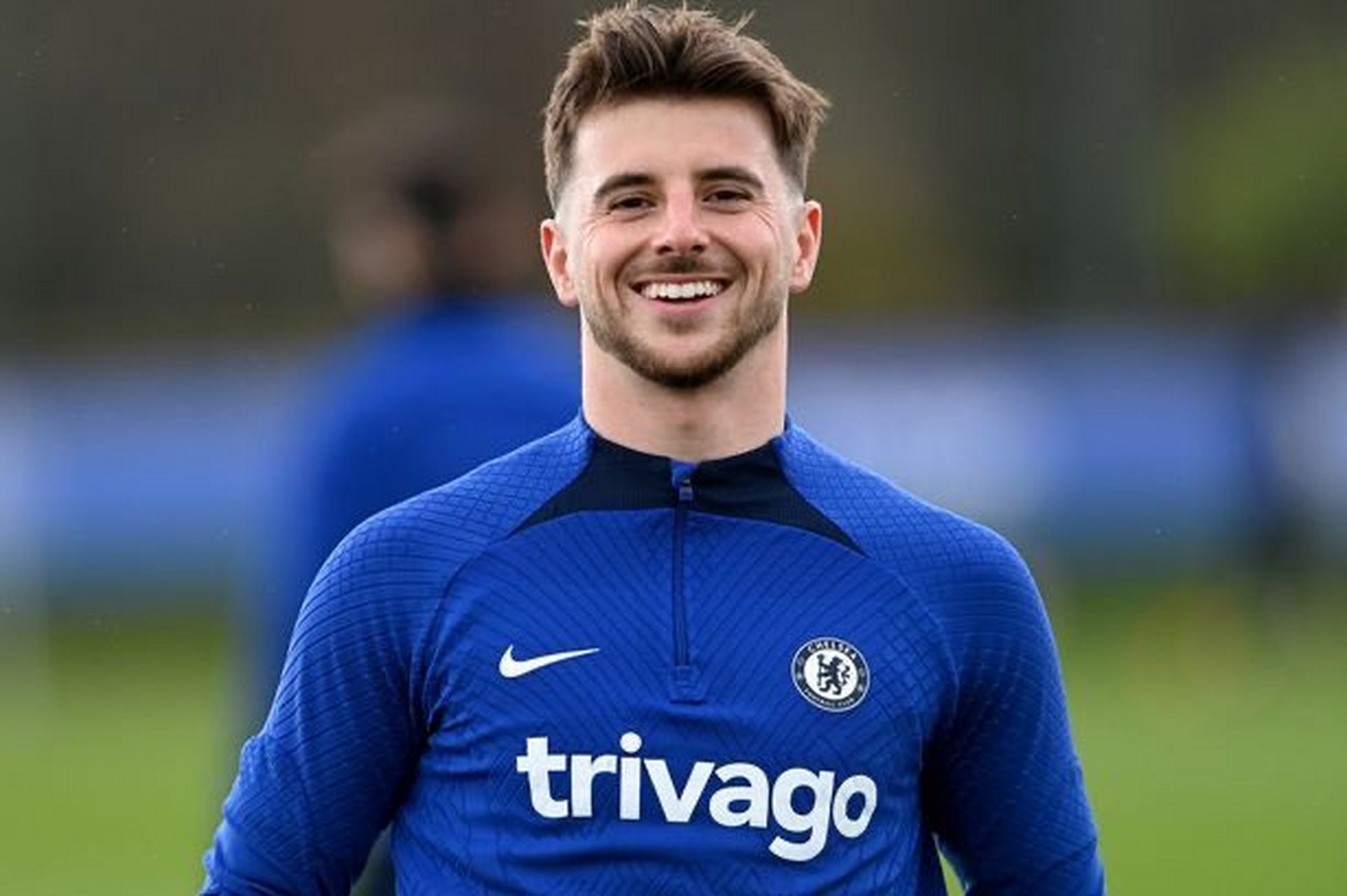 曼联已经对头号目标梅森·芒特进行了第三次报价,也可能是最后一份