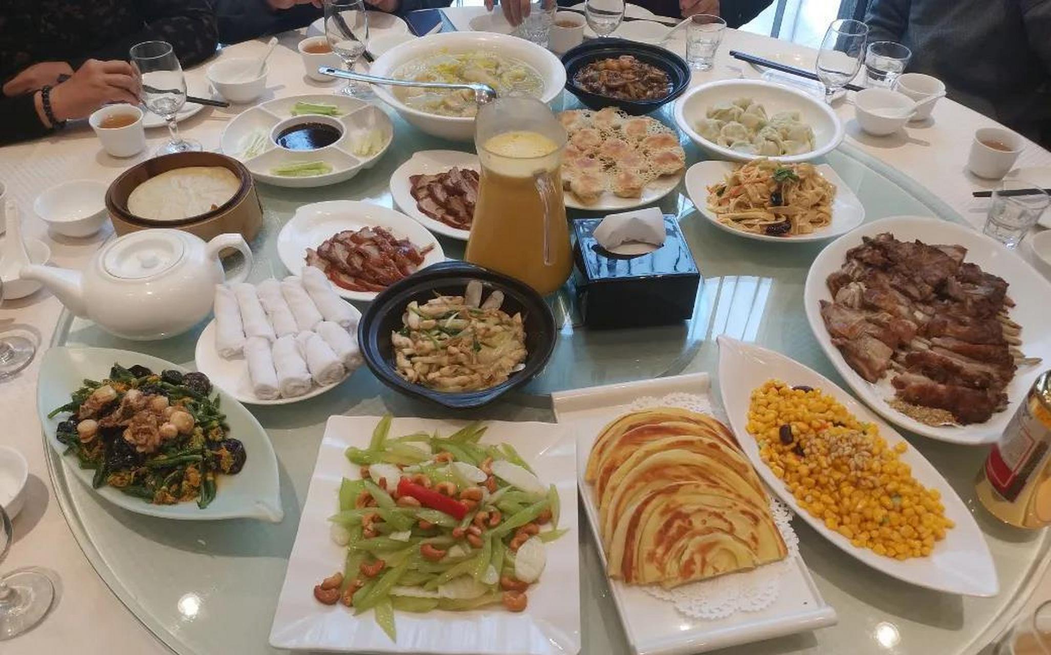 深圳王老板家里是做房地产的,这生意做的大,平时也免不了喝酒应酬