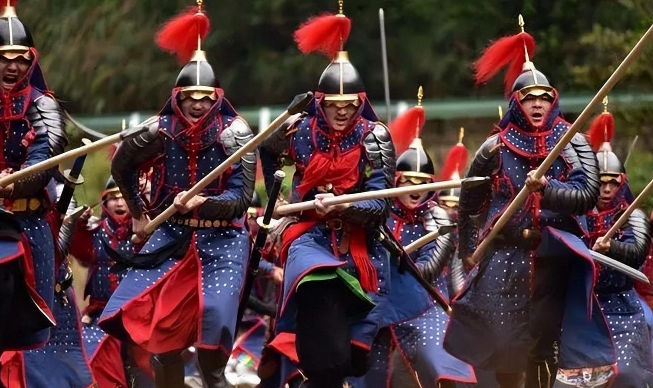 清朝初起之时,依靠骁勇善战的八旗兵席卷天下,这里面更是出现了许多