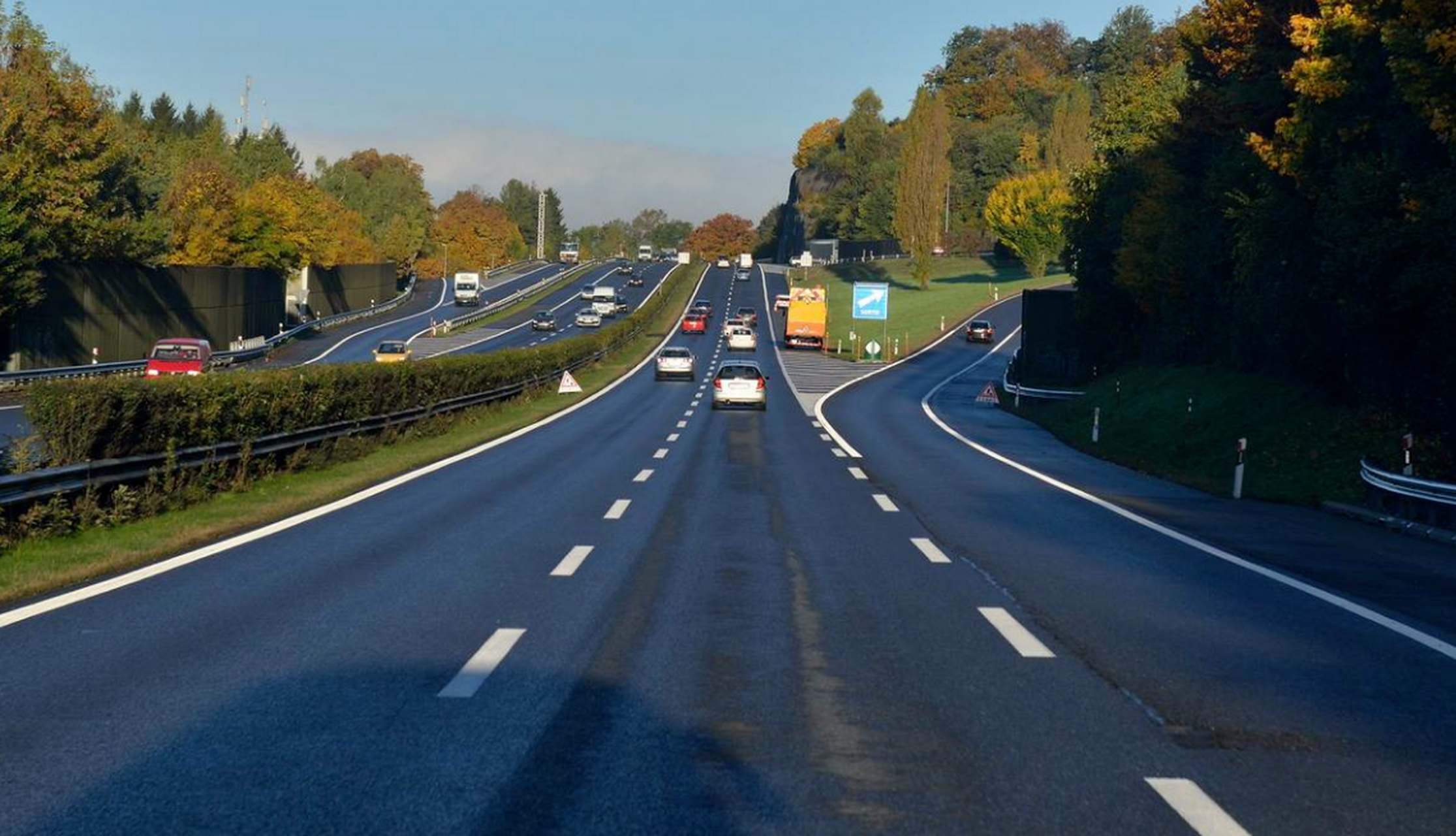 总里程已经达到了11万公里,几乎跨越了美国全境,然而美国的高速公路上