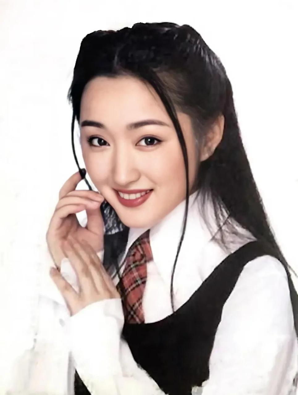 甜歌皇后:杨钰莹年轻时美照