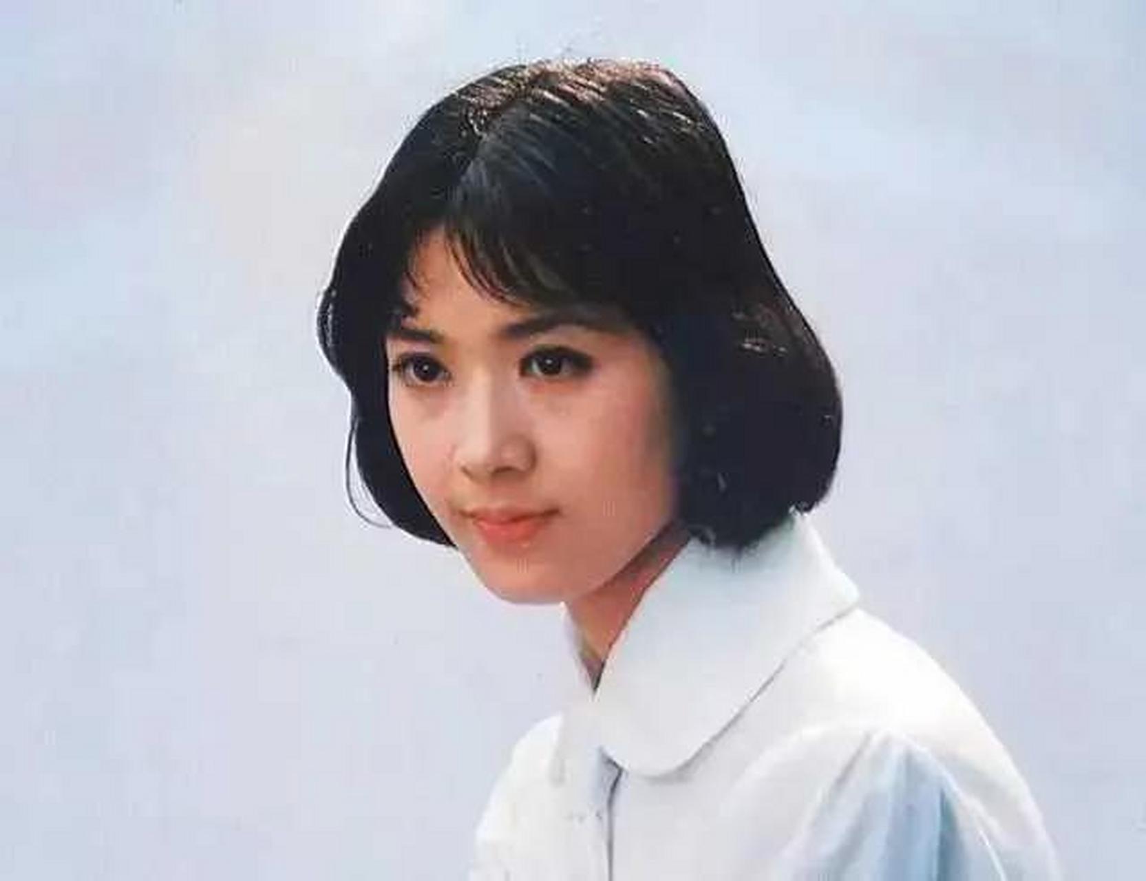 80年代明星美丽动人图片