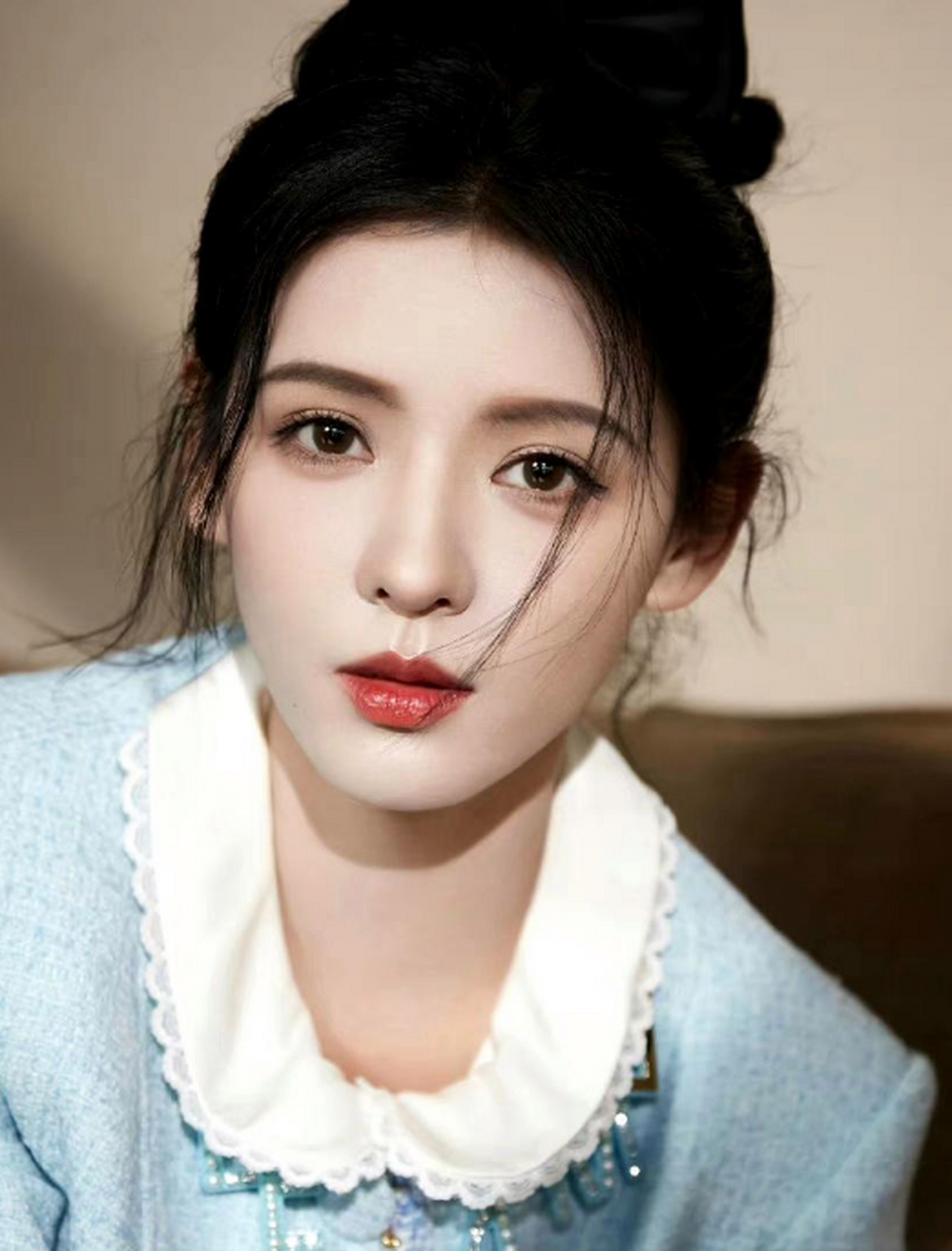 张予曦的可爱风