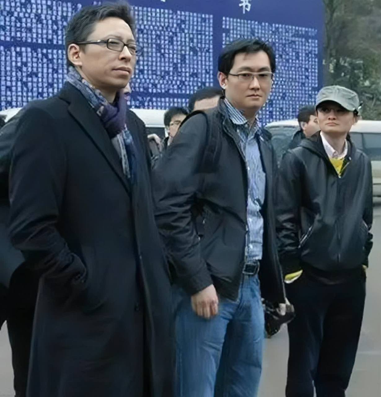 马化腾,马云,张朝阳,李彦宏,余承东同款风格,谁更有气场?[大哭]