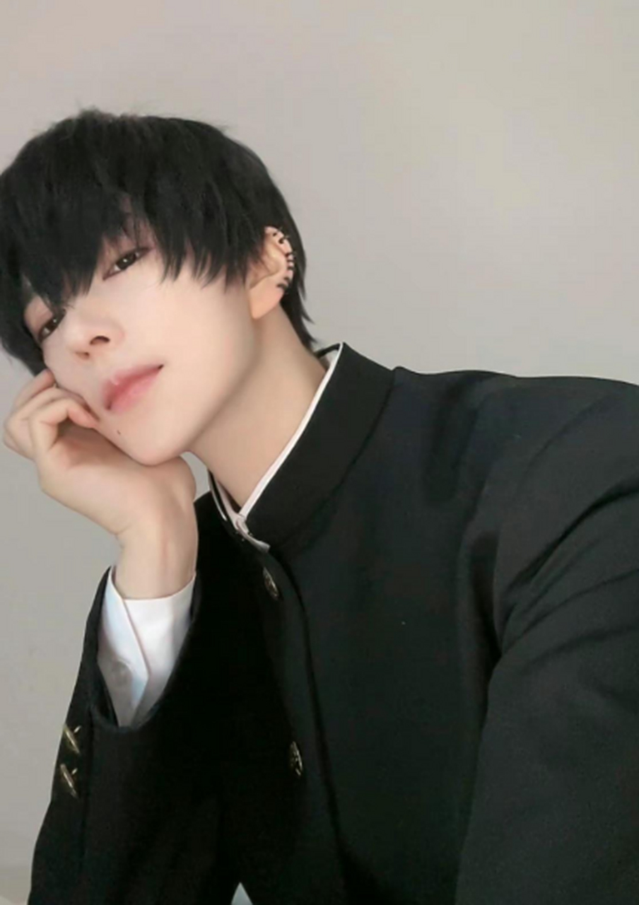 《电锯人》cos吉田宽文,coser熊祁 好帅啊