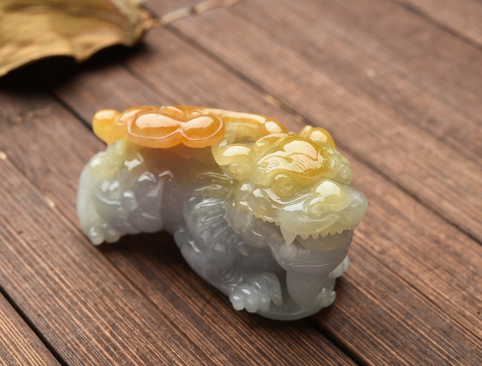 富贵花-景甜是人形貔貅 常听到小红靠捧,大红靠命.