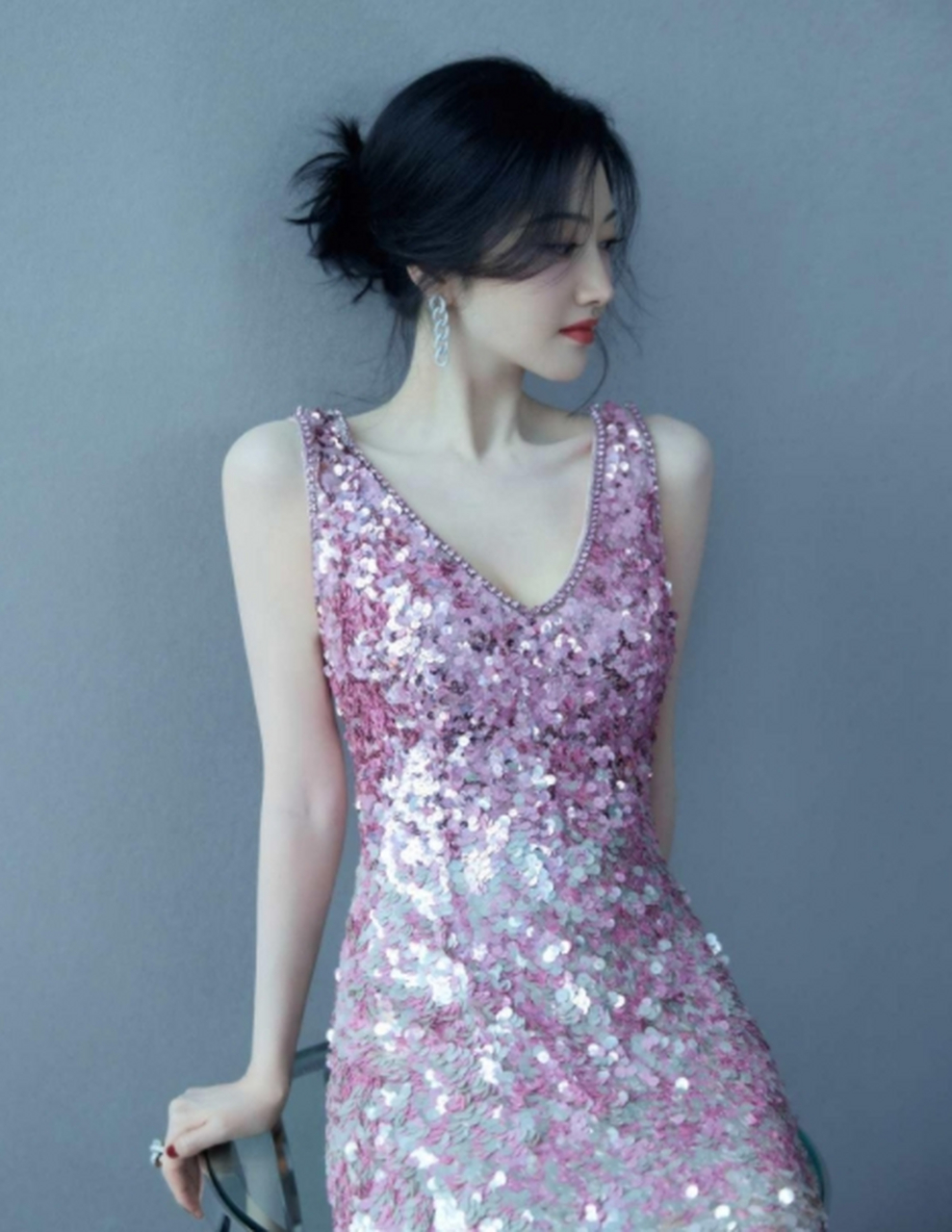 景甜穿上粉色裙子真的好美呀,谁能娶到她可真是上辈子修来的福气#勇敢