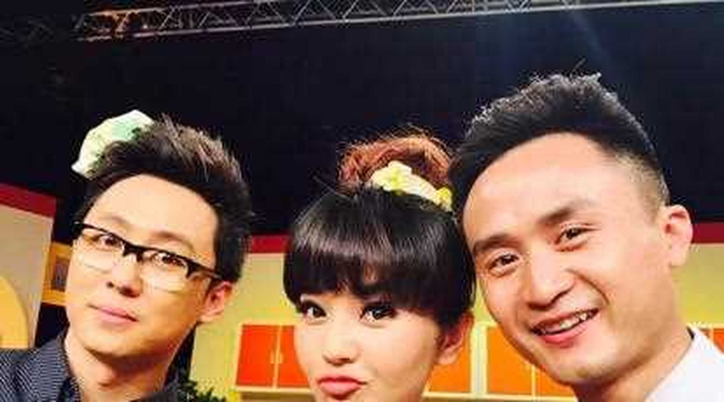 方琼和程成既是一对好搭档,也是一对异性好闺蜜,有一次程成去方琼家里