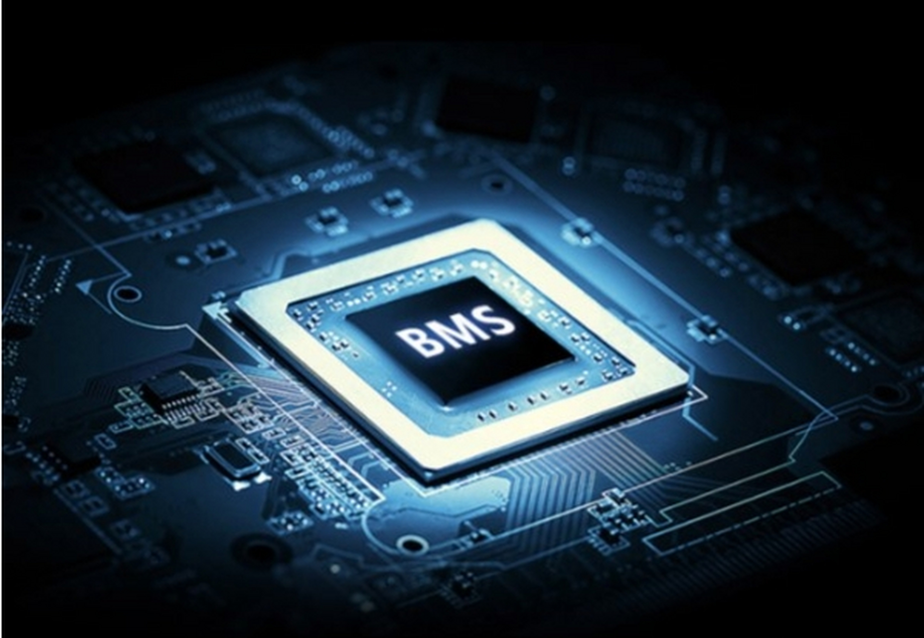 作为一种先进的大型储能bms电池管理系统,bms(电池管理系统)在确保