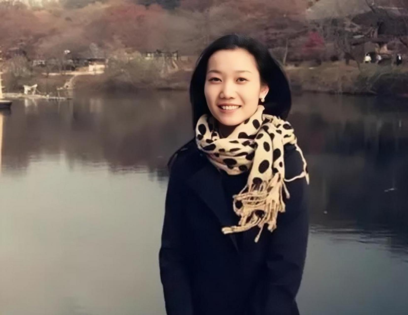 1990年,马云妻子张颖年轻时的老照片!