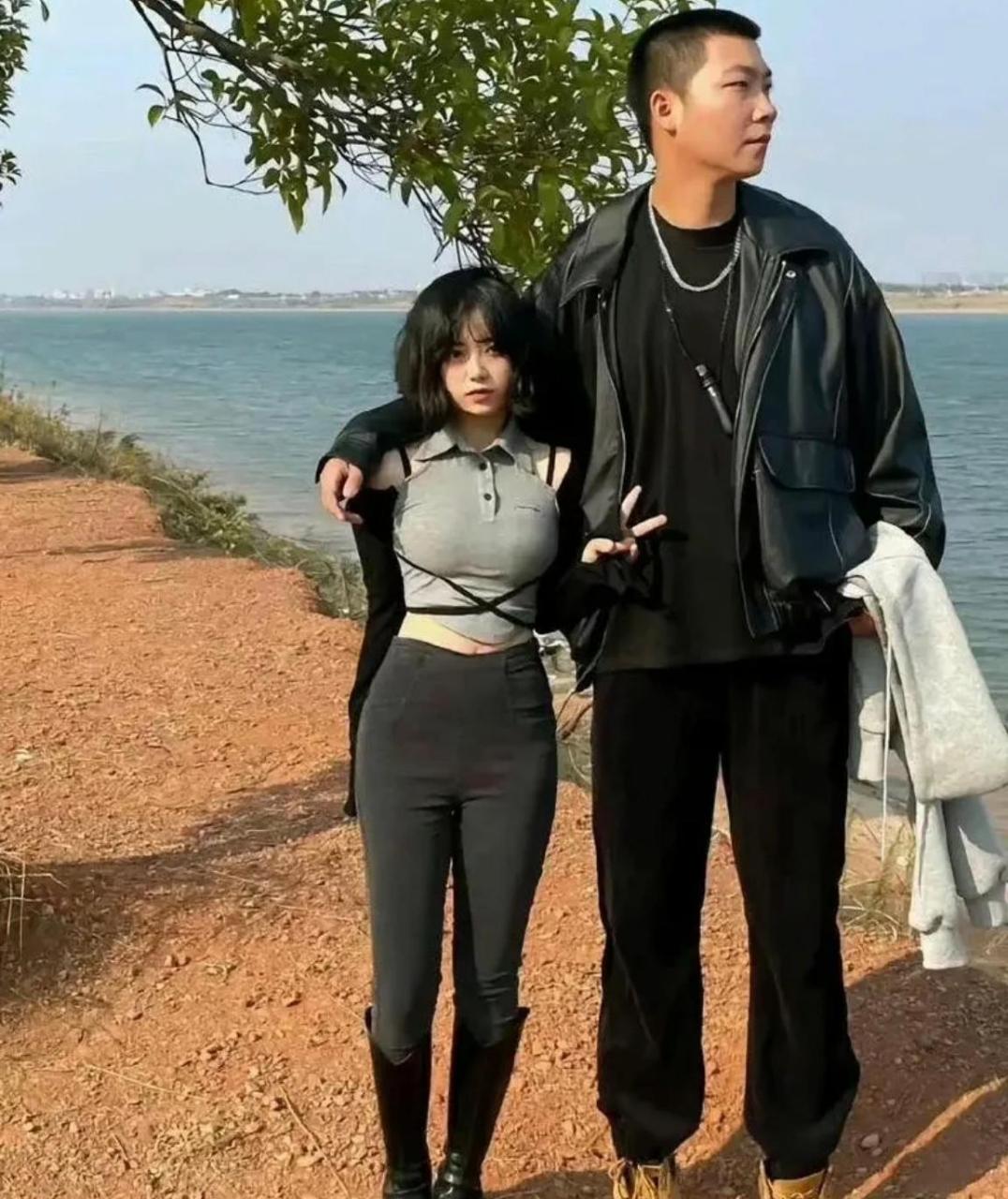 网友:不懂就要问,为什么大高个男生,都喜欢找体型娇小的女生?