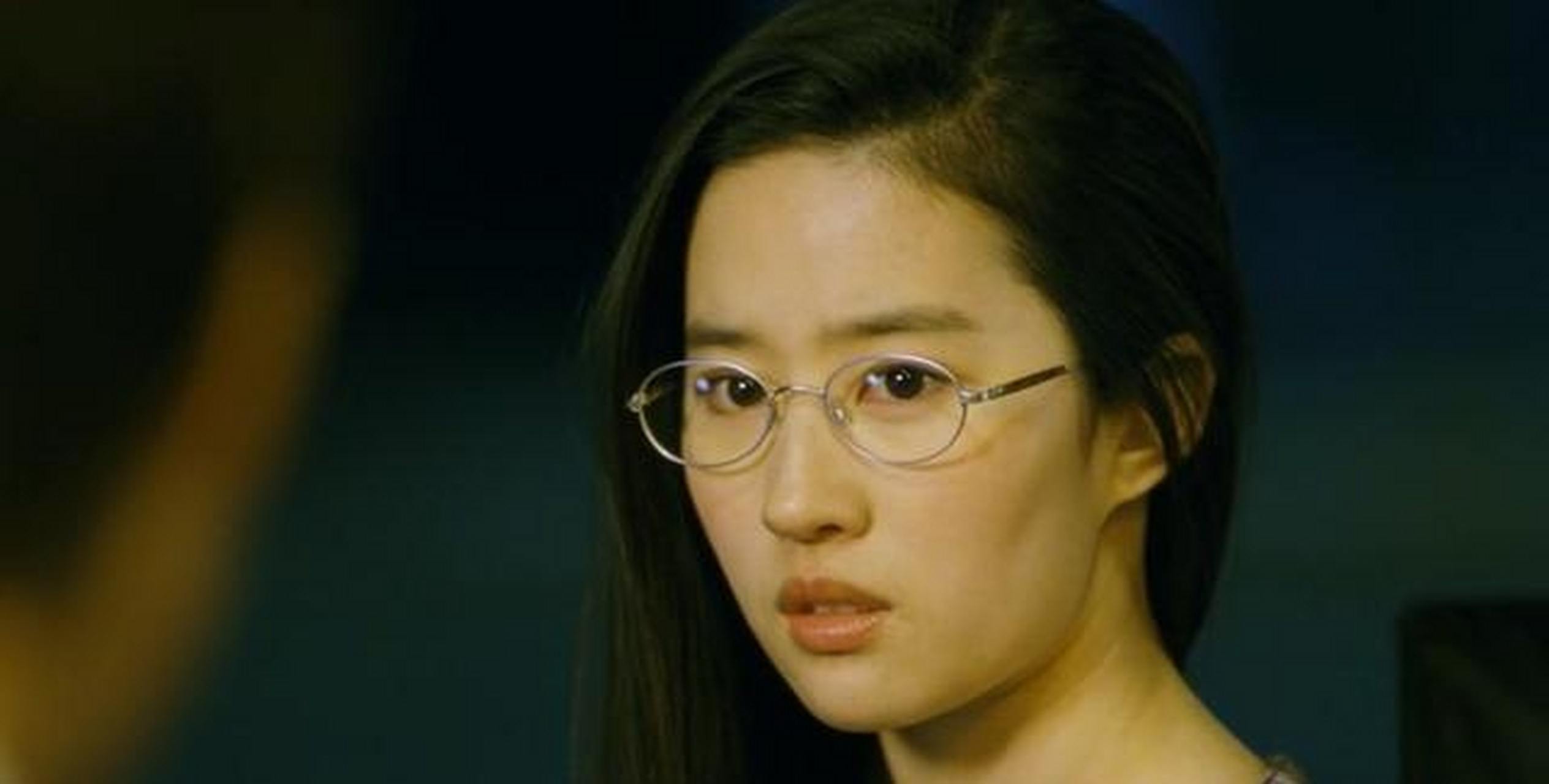 电影《夜孔雀》,刘亦菲饰演艾尔莎,影片于2016年5月20日上映!#刘亦菲