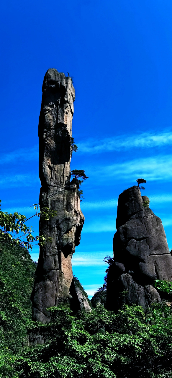 三清山巨蟒峰图片