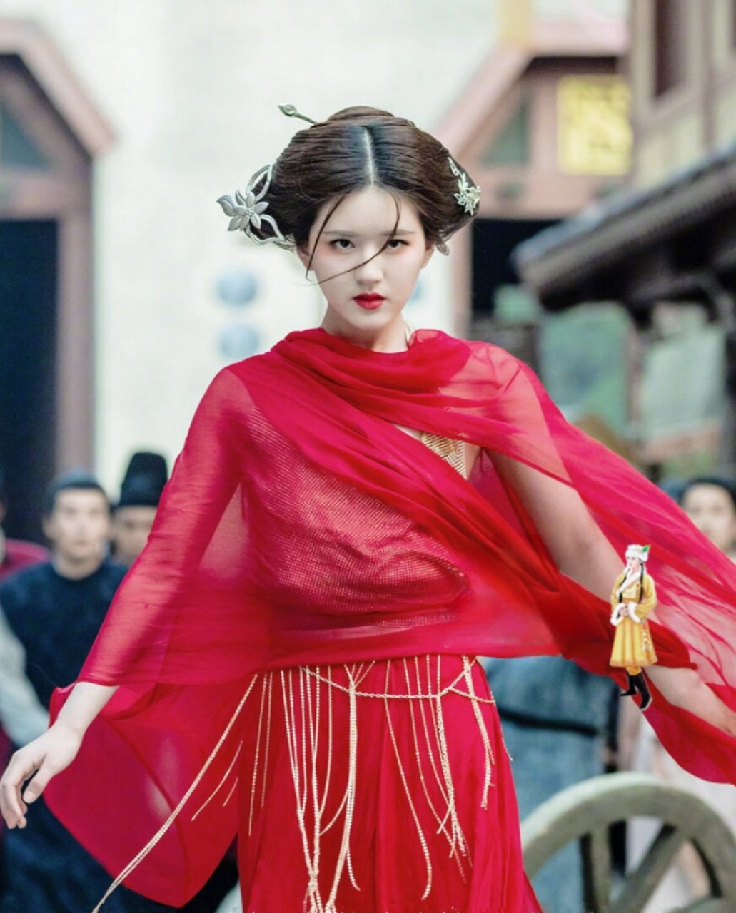 心悦古装美人1177 陈芊芊  赵露思的网剧开始崭露头角,展现出小成本