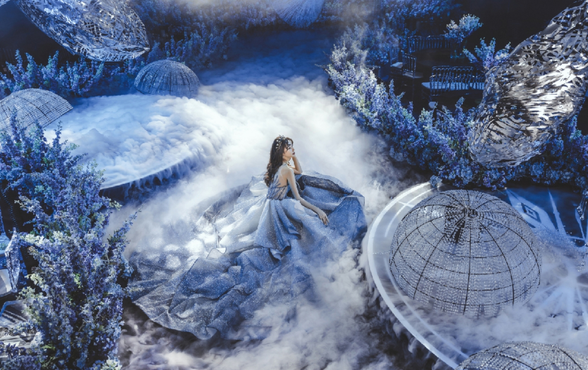 每个女孩子都希望自己的婚礼能够有独特的艺术氛围,而格